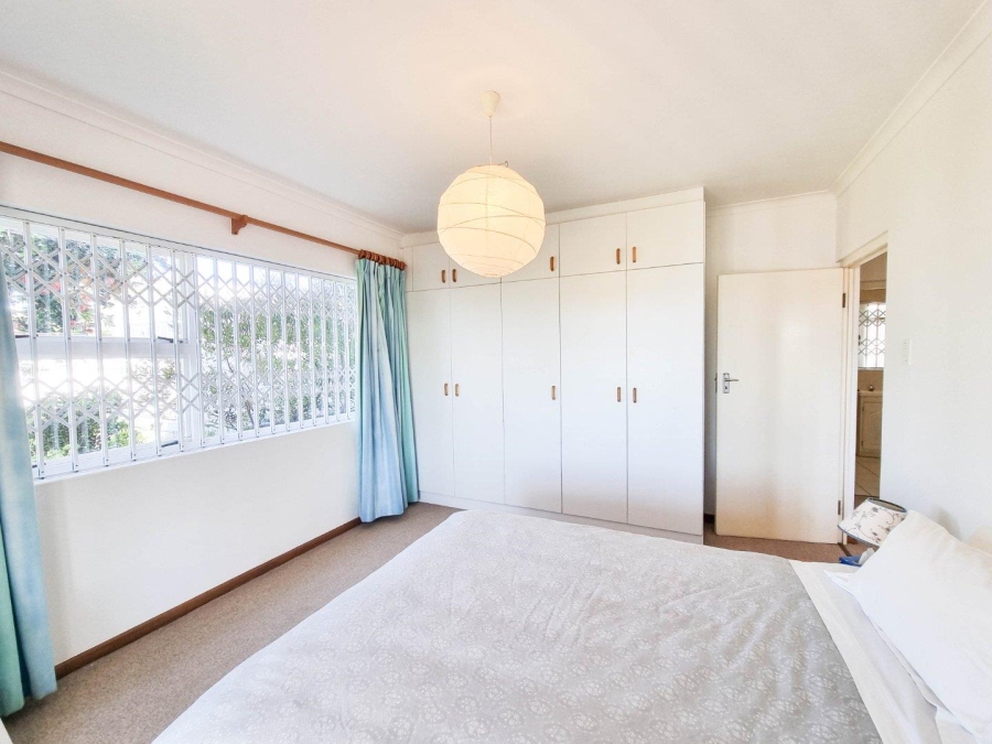 4 Bedroom Property for Sale in Sandbaai Western Cape